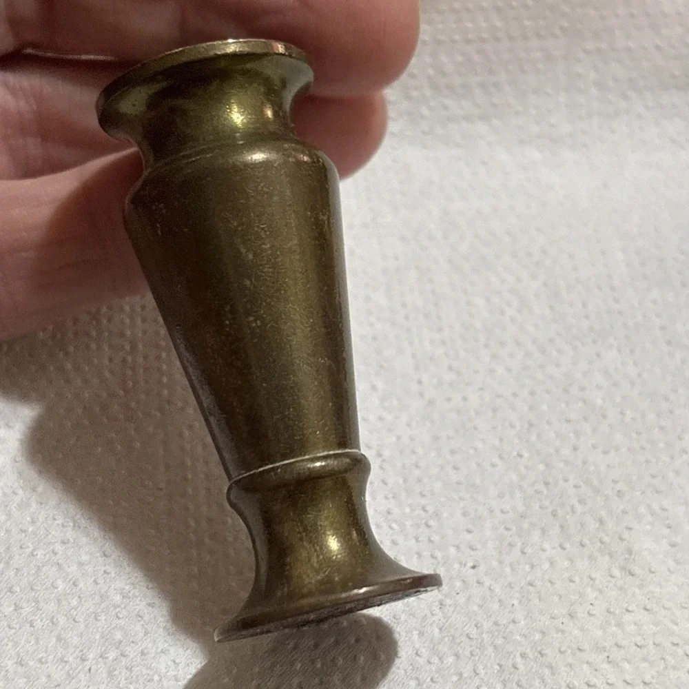 small vintage brass vase 2.25" decor Dollhouse Miniature - Picture 8 of 12